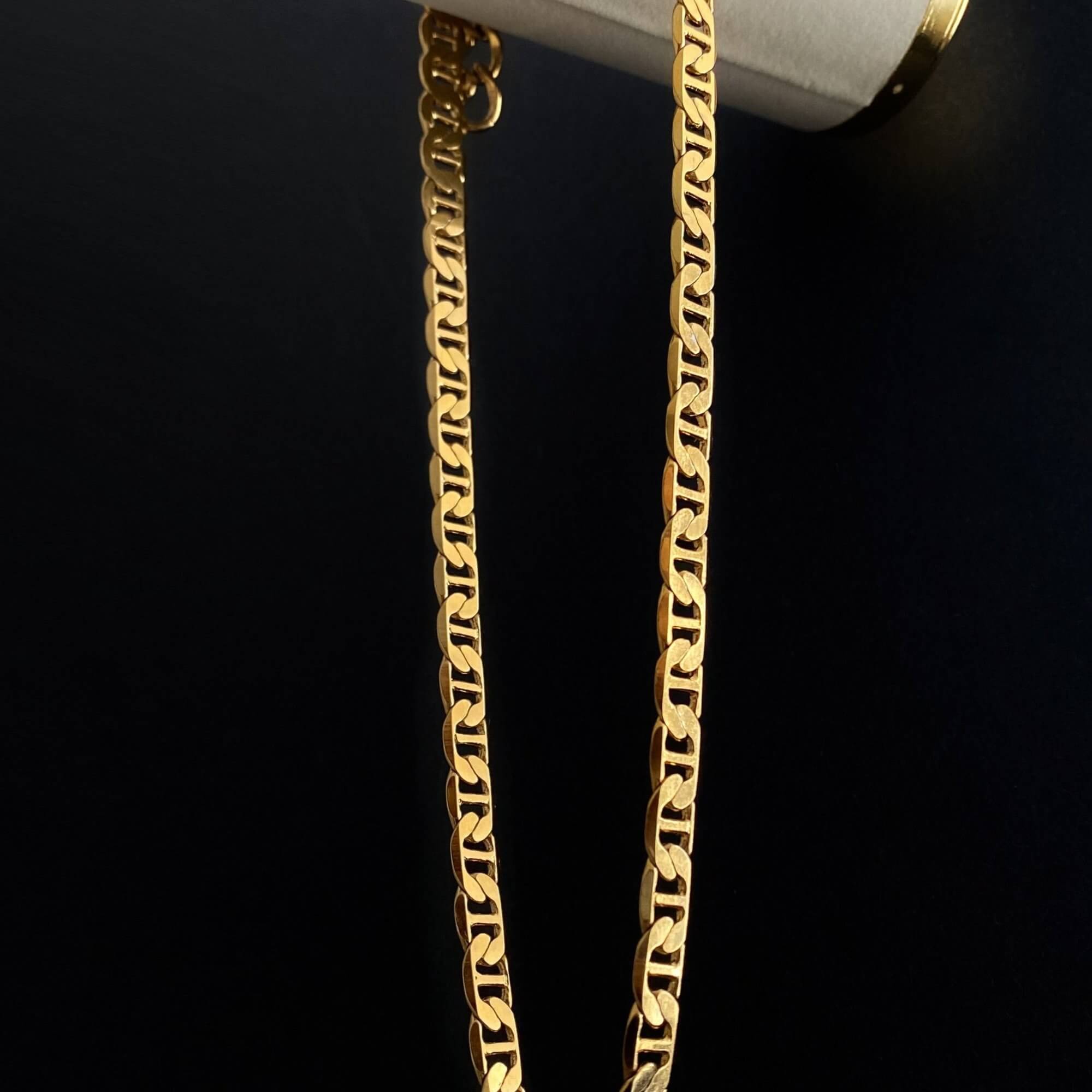 Dangle view of the KastielN 18K gold-plated mariner chain necklace by Kampy Designs, showcasing its smooth, interlocking links and elegant drop.