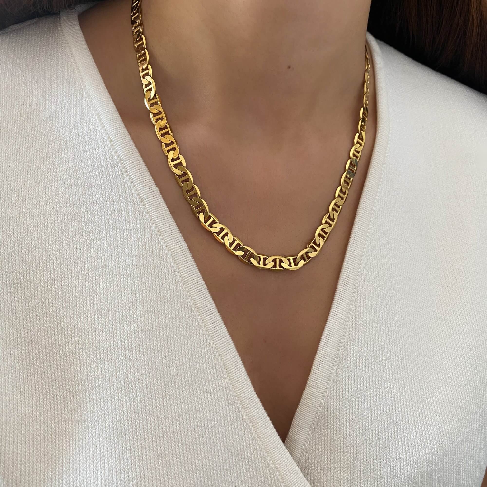 Side view of the KastielN 18K gold-plated mariner chain necklace by Kampy Designs, highlighting its intricate link pattern and polished gold finish.