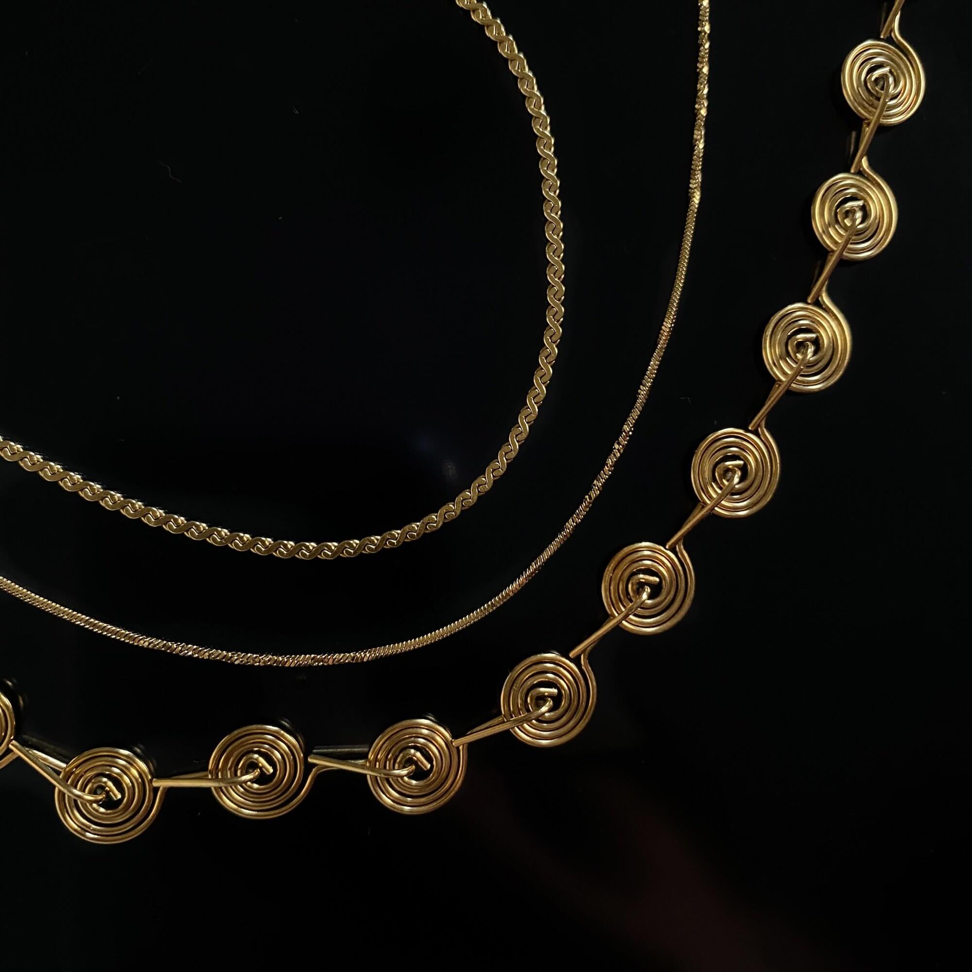 Front view of the KasaA 18K gold-plated thin chain anklet by Kampy Designs, showcasing its sleek and minimalist design.