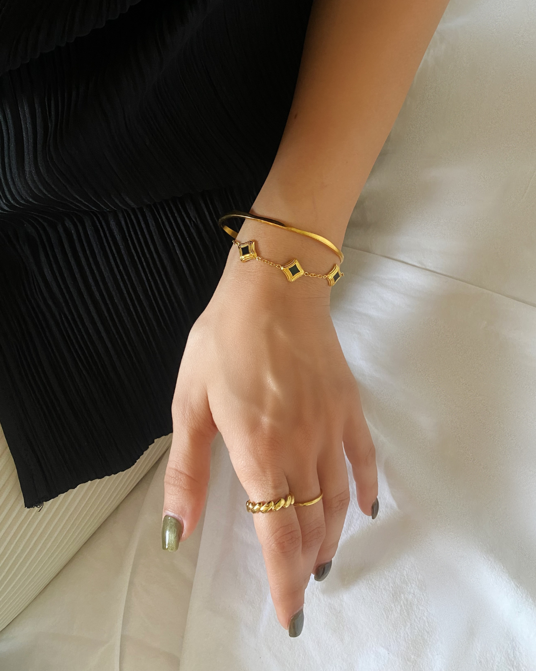 Black Enamel Star Charm Bracelet