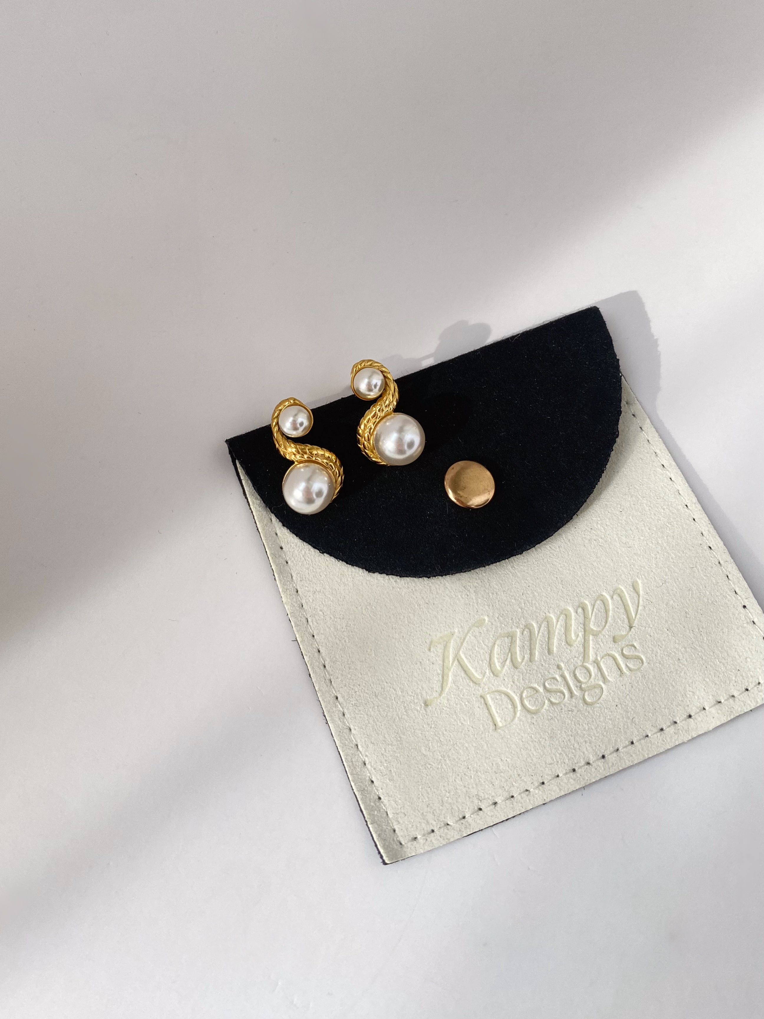 S-shape Pearl Earrings