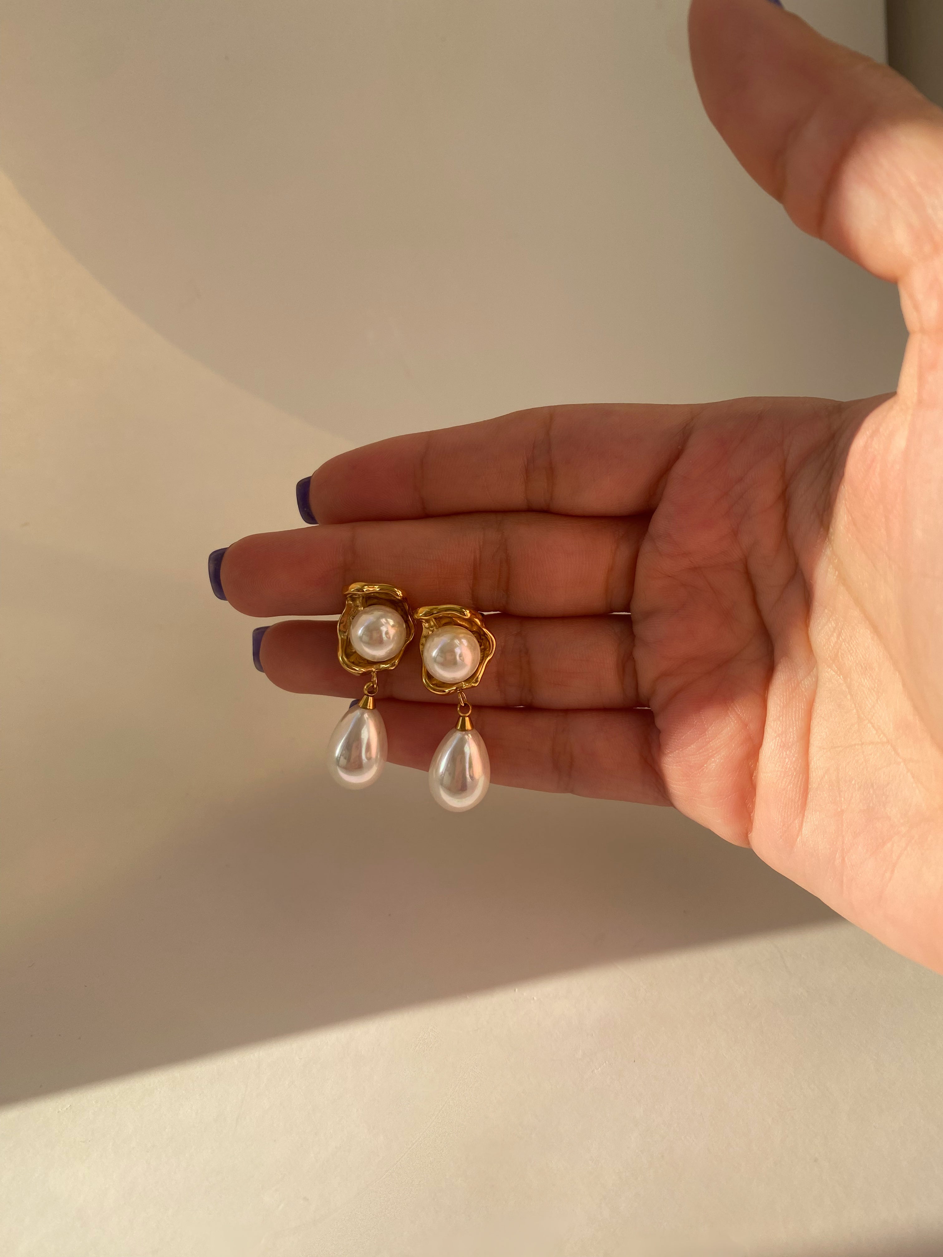 Oyster Pearl Dangle Earrings