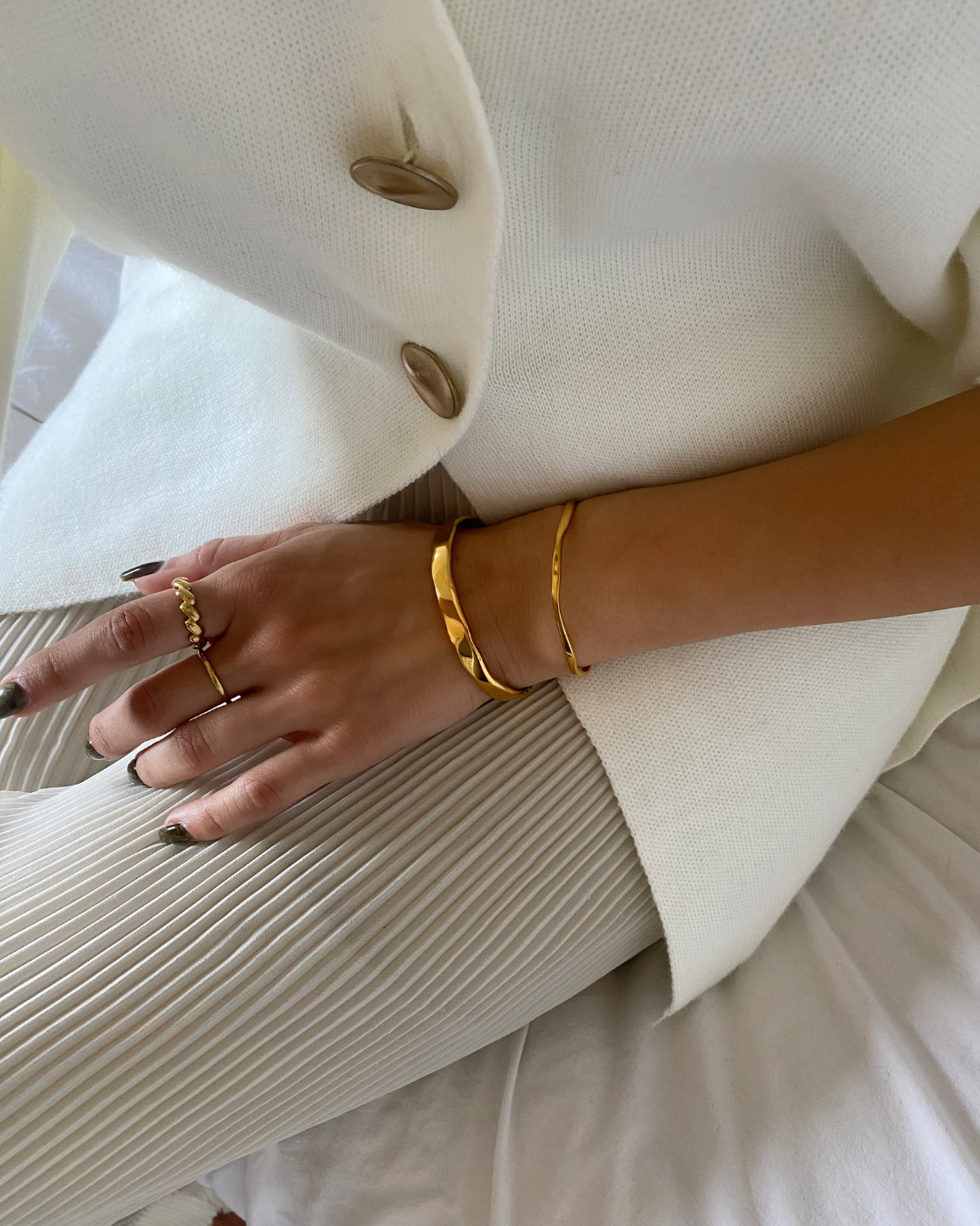 Gold Cuff Bangle Set