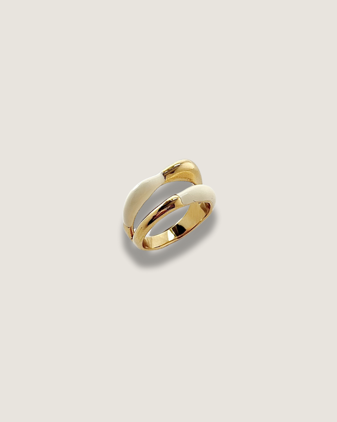 Beige Enamel Split Shank Ring