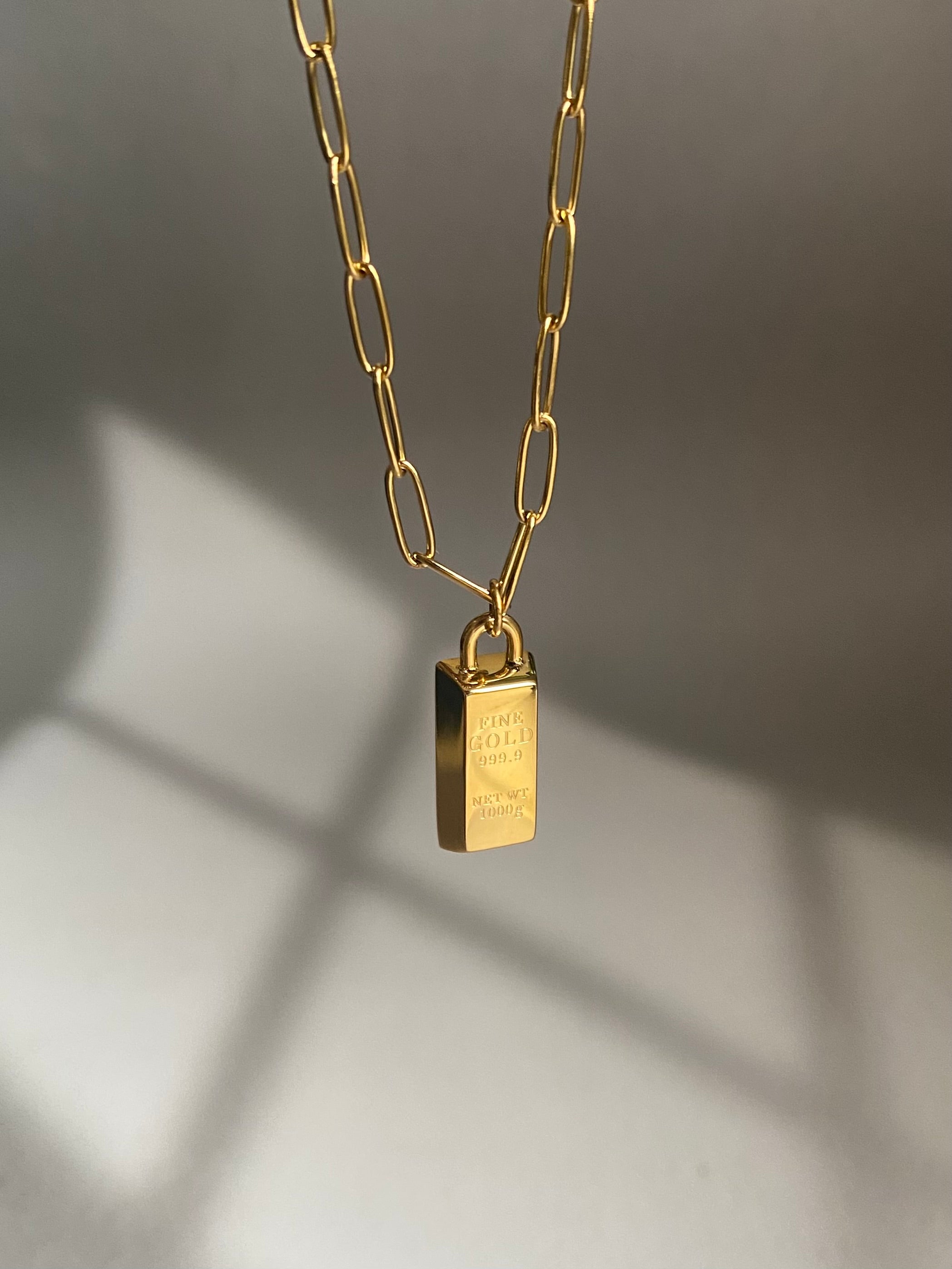 Gold Bar Pendant Necklace