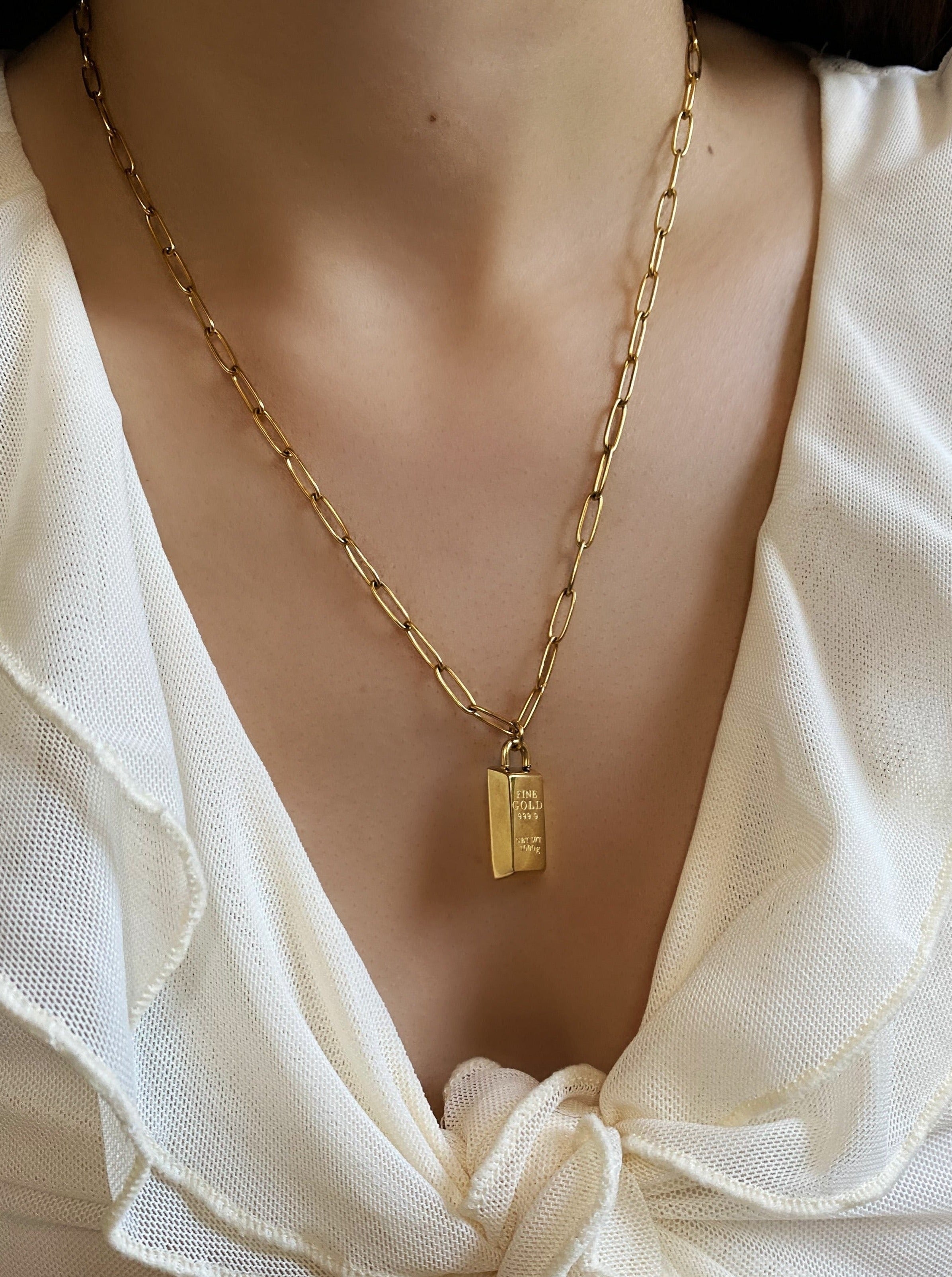 Gold Bar Pendant Necklace