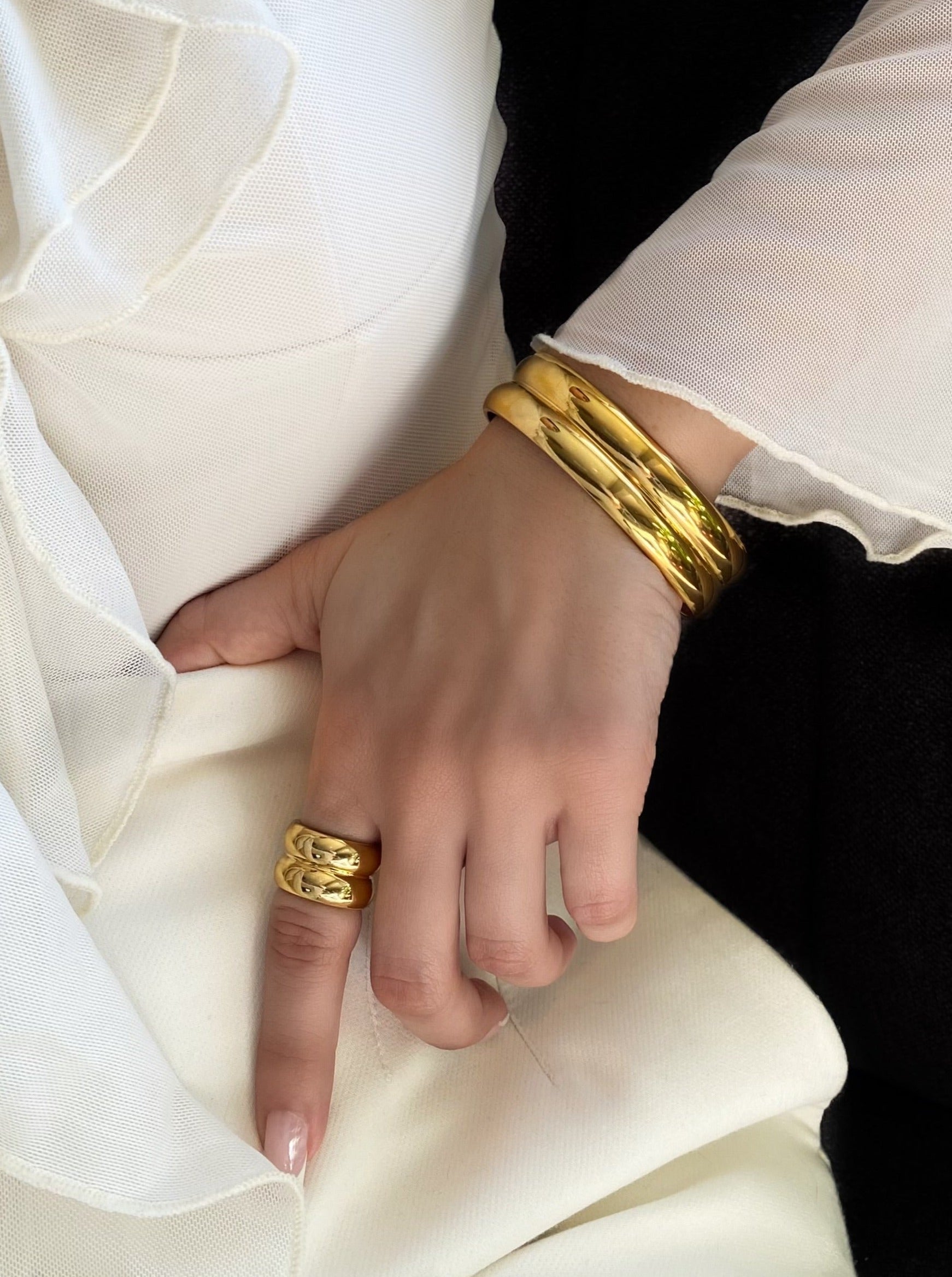 Thick Gold ring