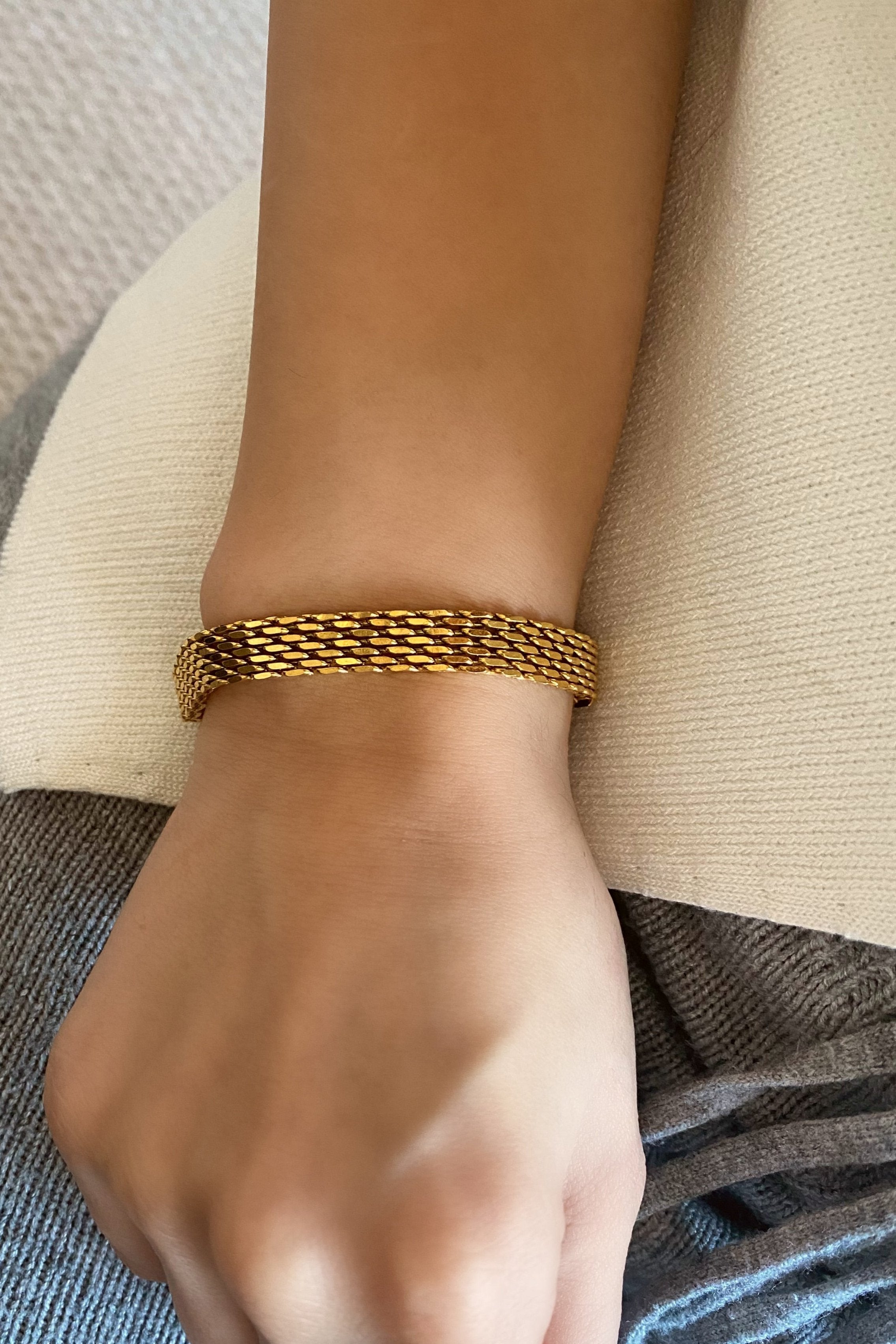 Thick Gold Bracelet