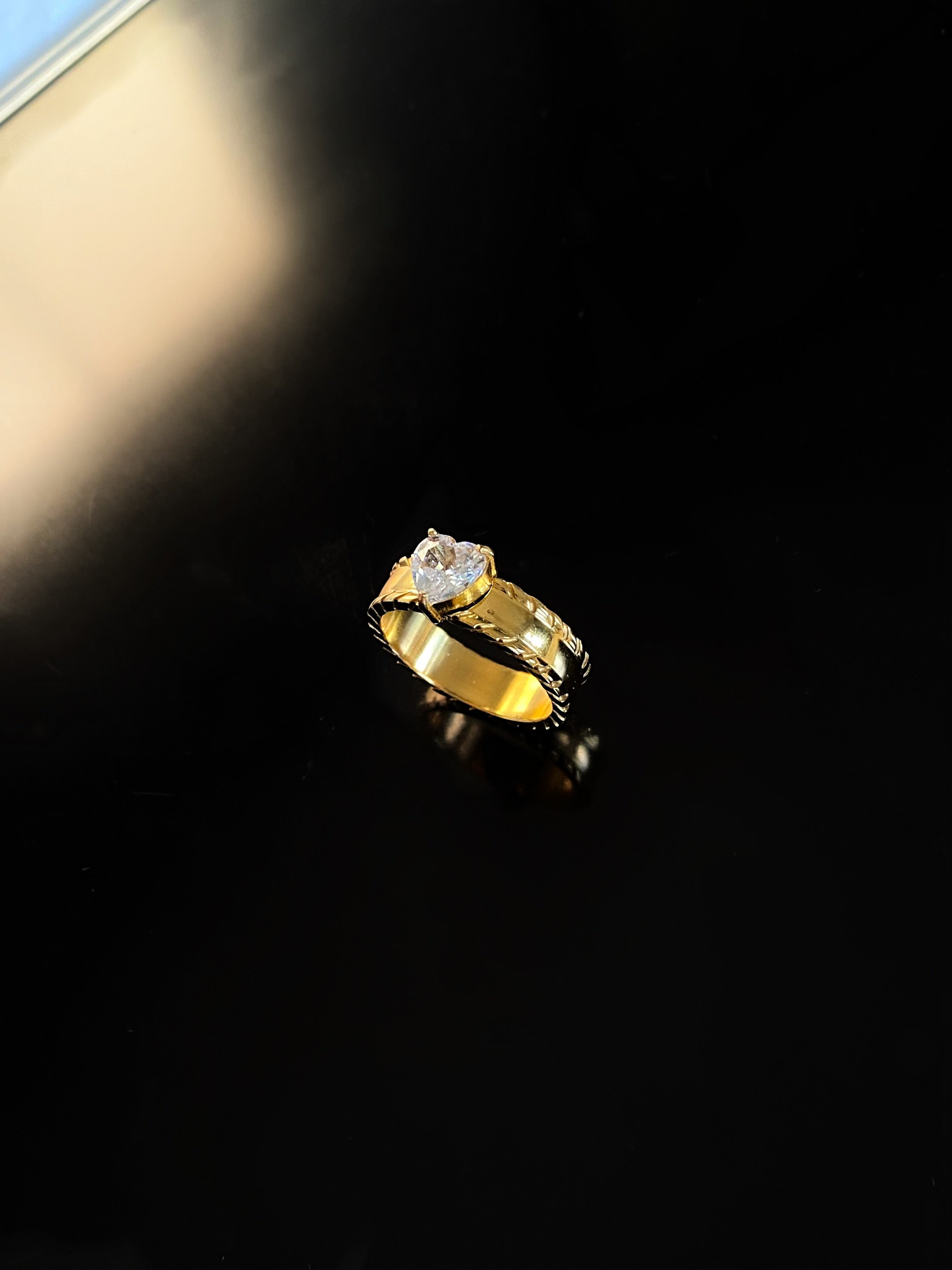 Heart Diamond Gold Ring