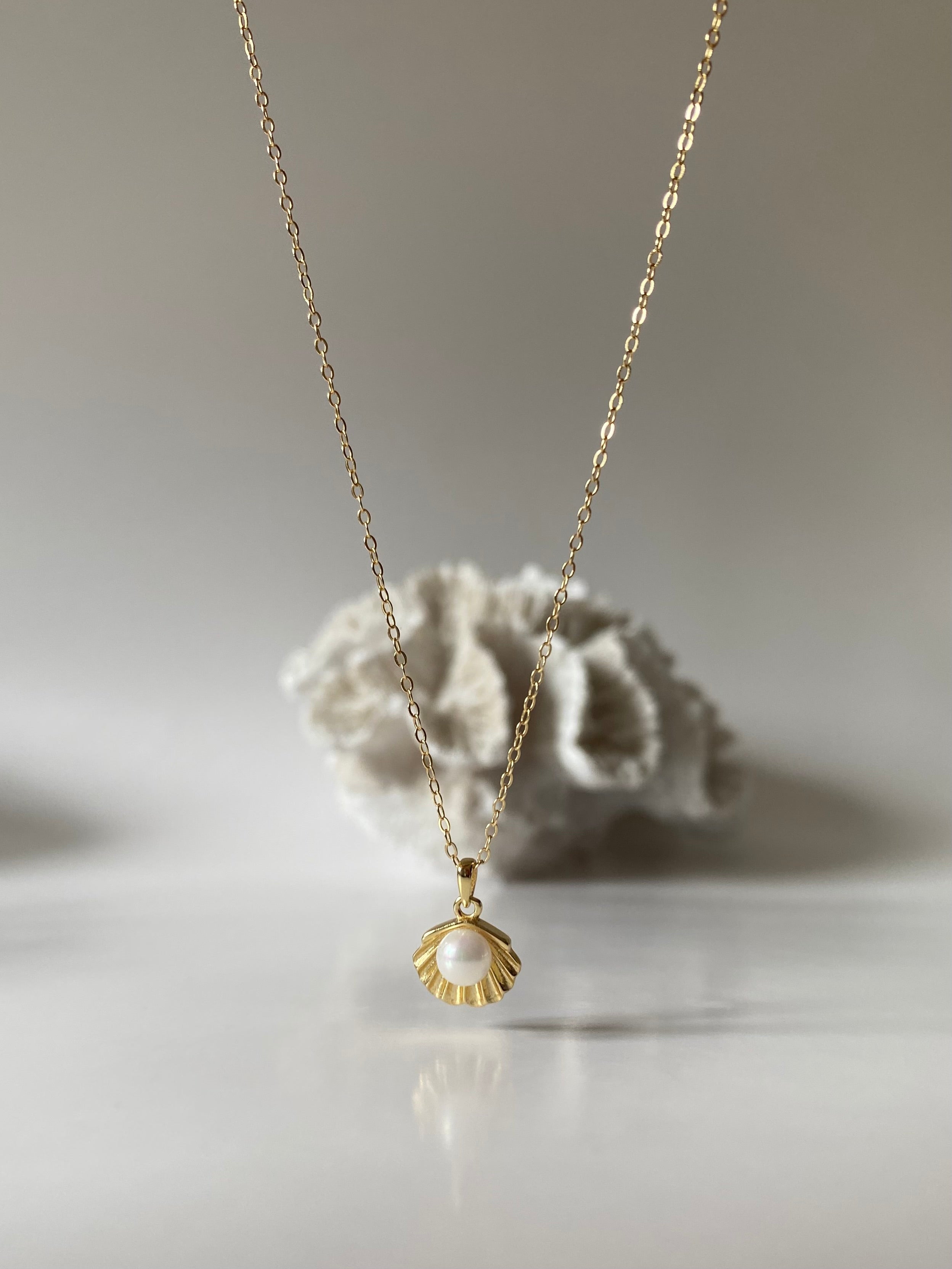 Tiny Seashell Pearl Necklace