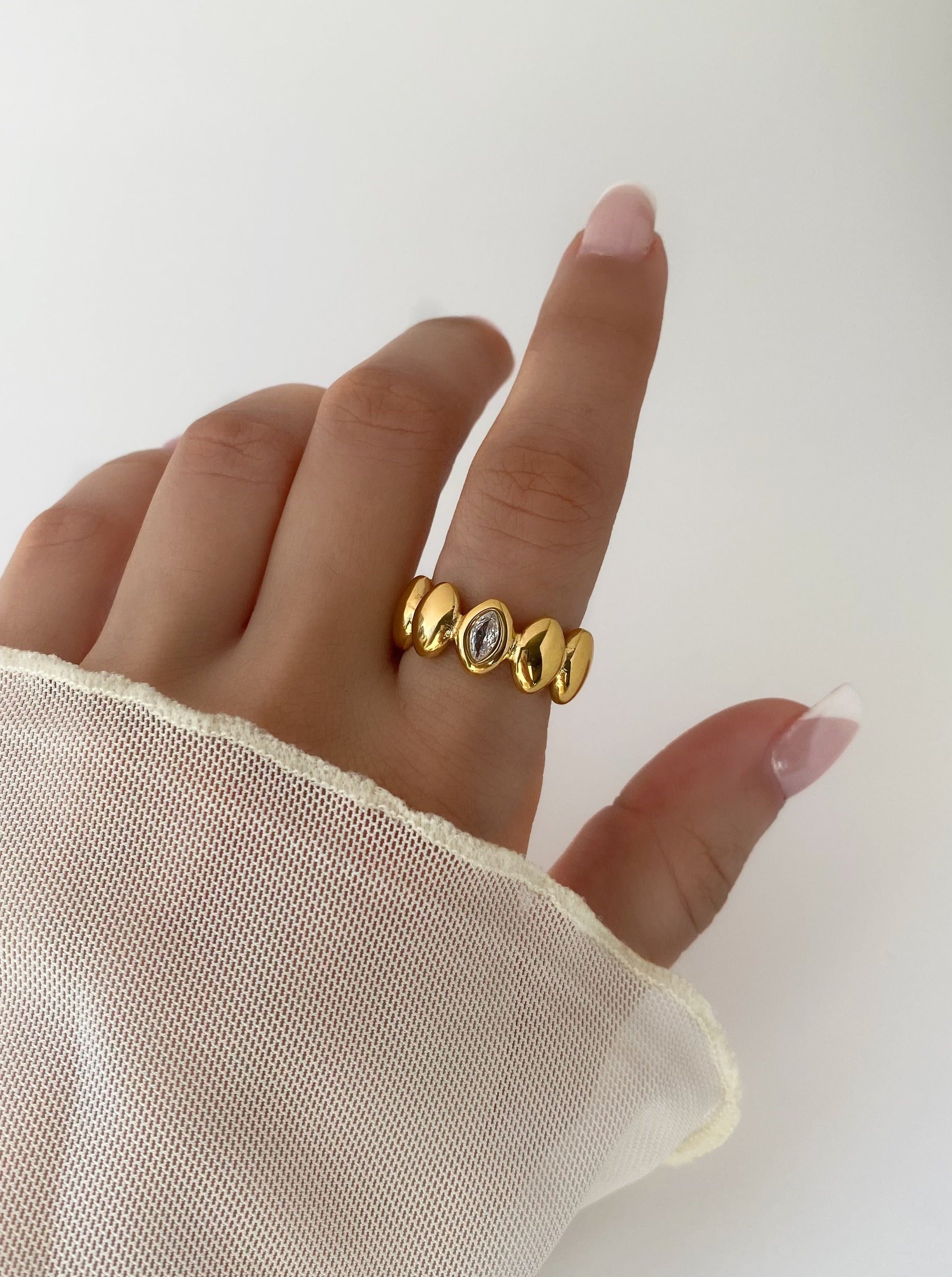 Gold Wave Ring