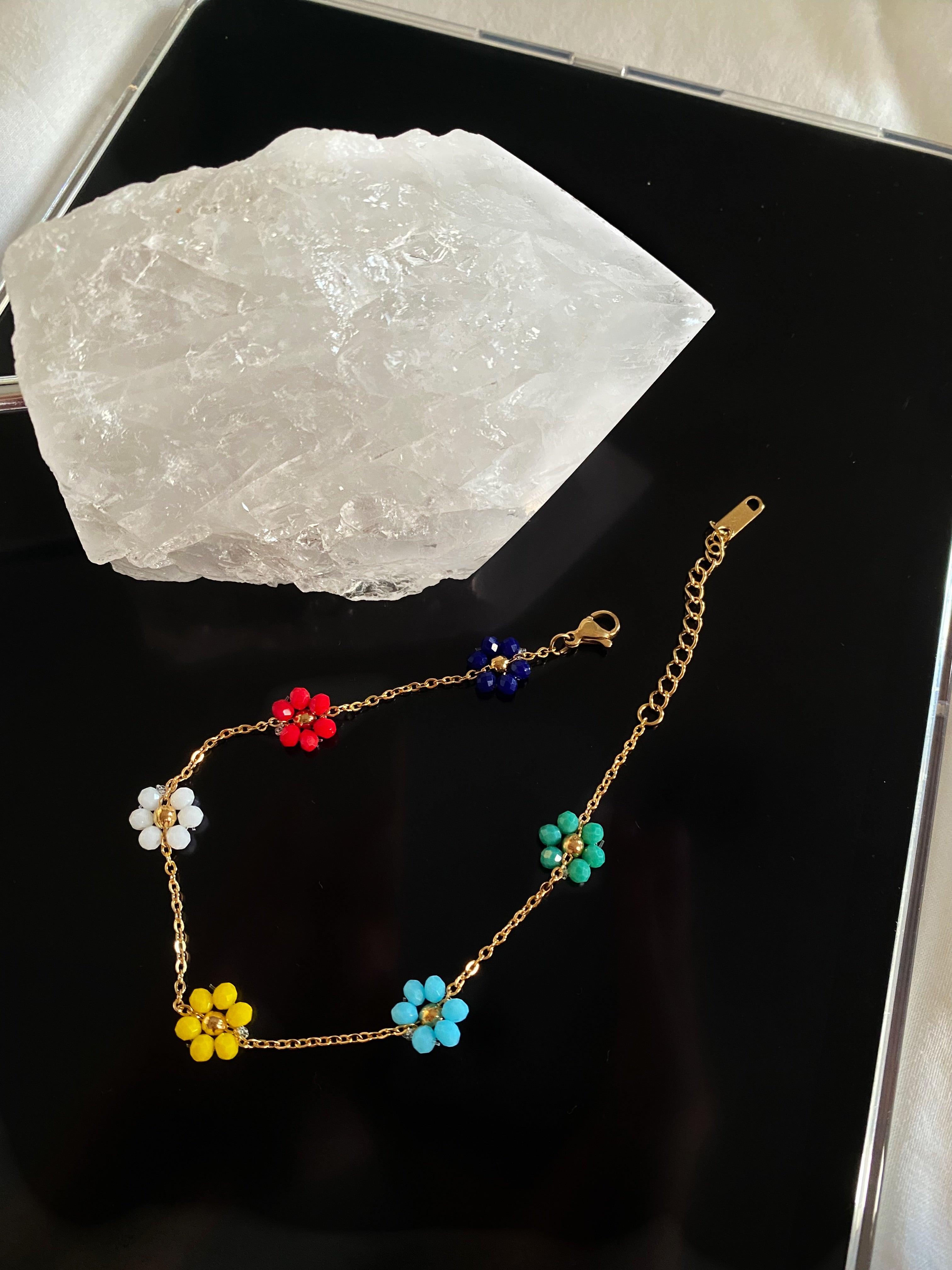 Rainbow Daisy Flower Anklet