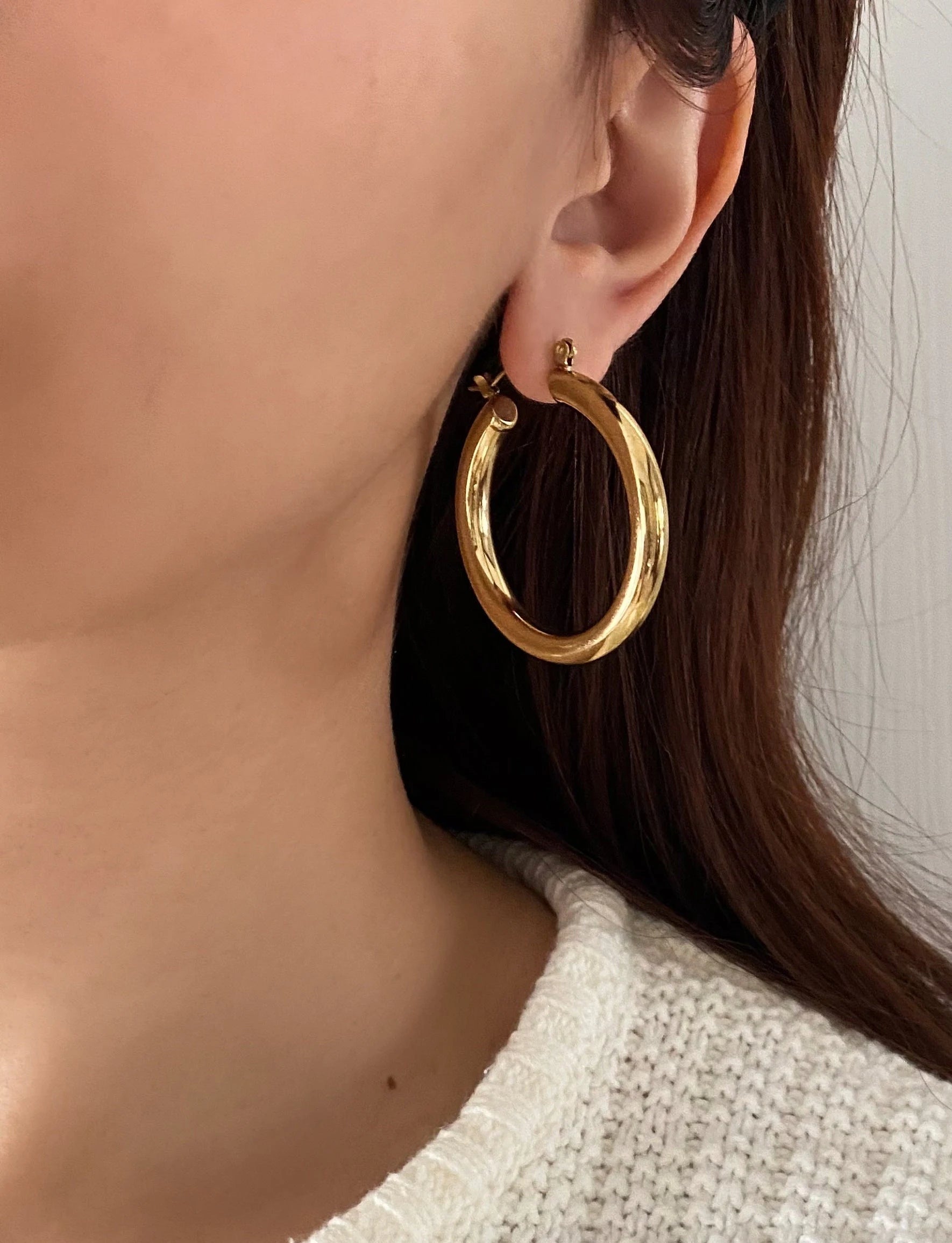 Lightweight Gold Hoops