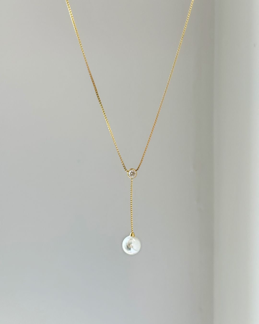 Gold Lariat Pearl Necklace – Drop Pendant with CZ Accent